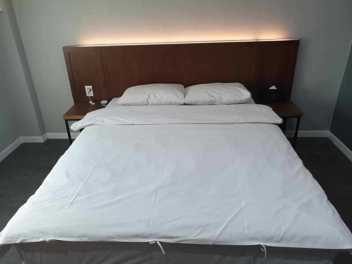Hotel Valentine Γκιονγκγού Εξωτερικό φωτογραφία